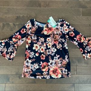 NWT Nine Britton floral bell sleeve top